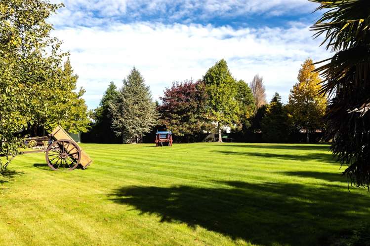 716 Harewood Road Harewood_6