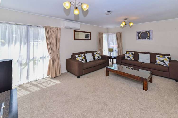 17 Rotoma Rise Clover Park_7