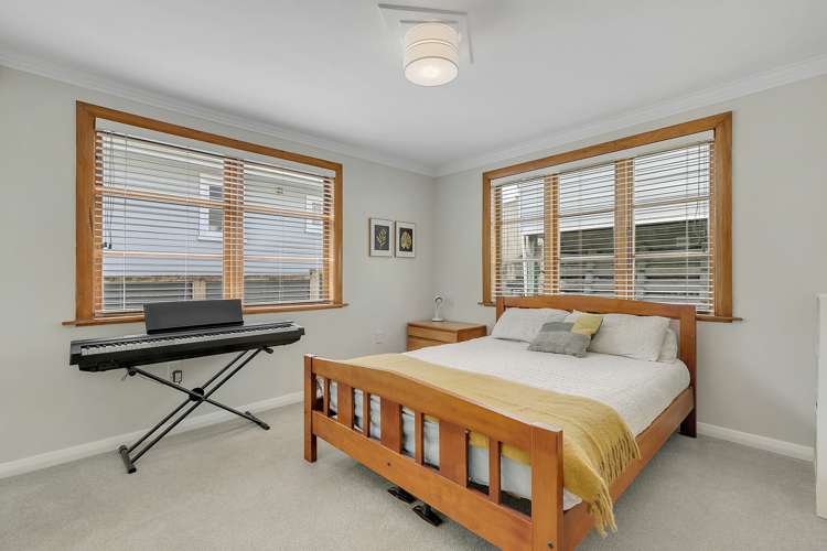 34 Lincoln Avenue Tawa_13