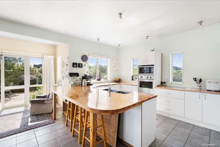 532 Redoubt Road Totara Park_1