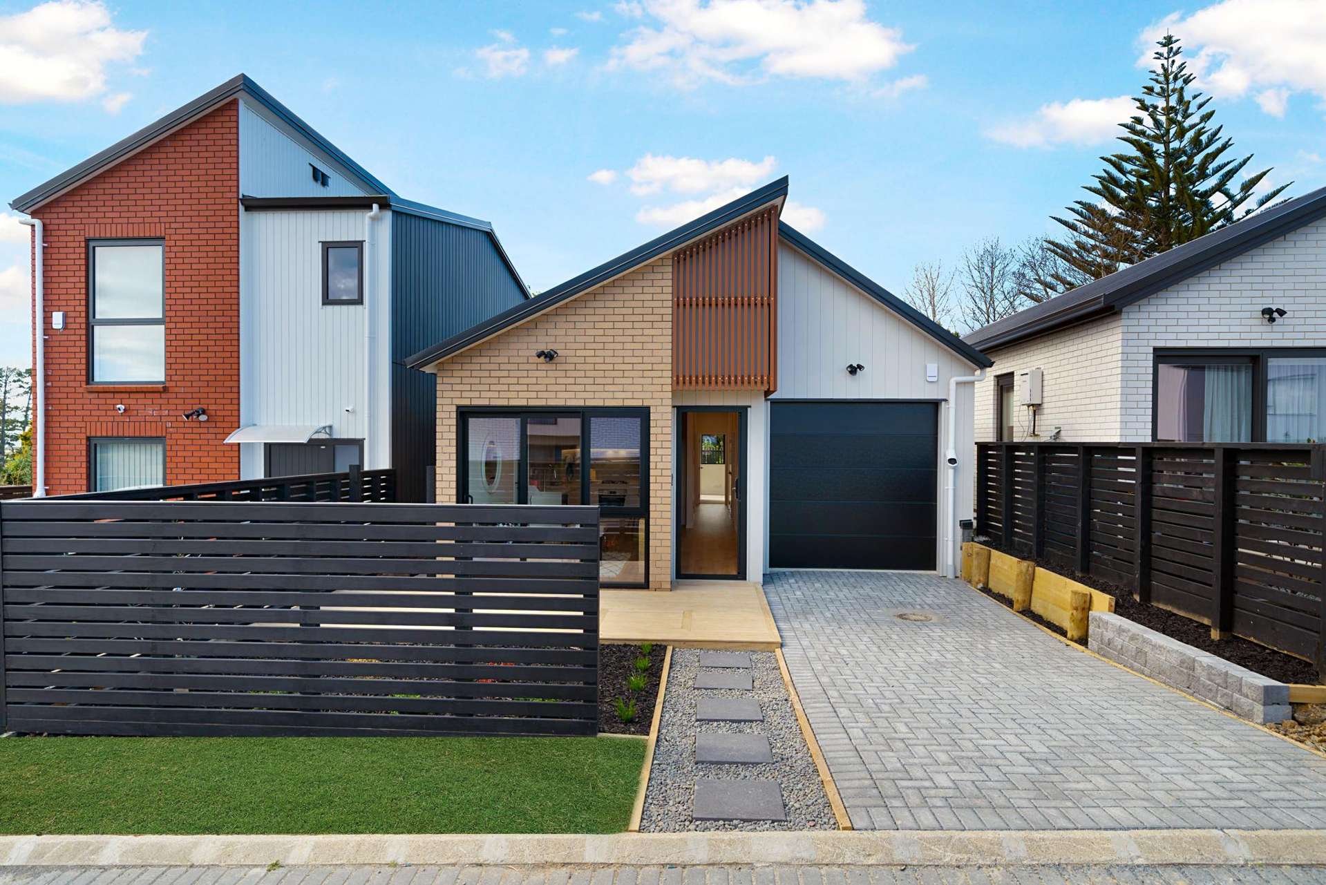 10A Kotiu Place Massey_0