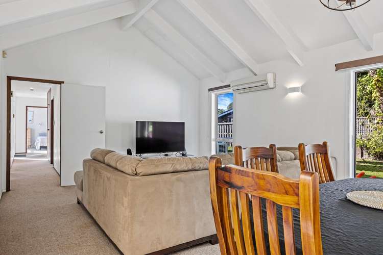 2/34 Greers Road Burnside_2