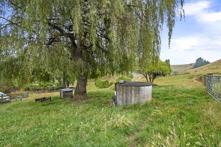 100 Hibberds Road Taihape and Surrounds_32