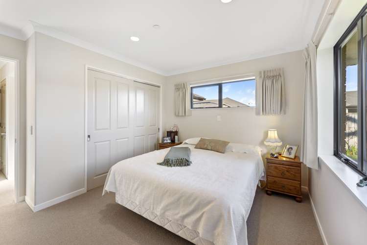 30 Ian Peter Way Otaki_12