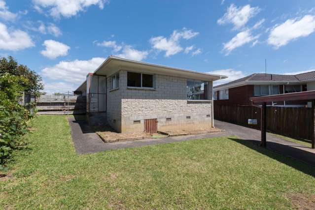 2/11 Galsworthy Place Bucklands Beach_1