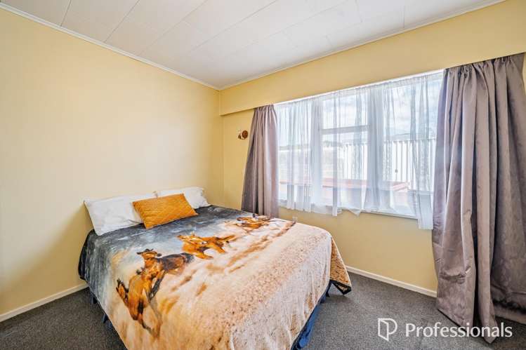 12 Miles Crescent Wainuiomata_10