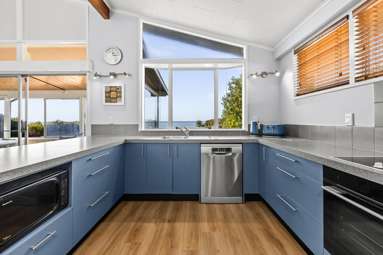 34 Ferguson Street North_2