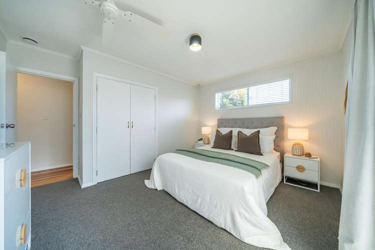 8 Cruickshank Road Clouston Park_14