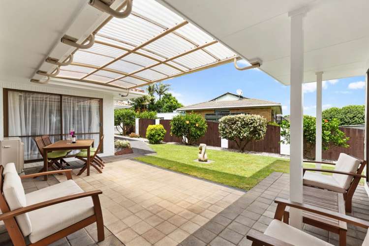 74 Saint Annes Crescent Wattle Downs_9