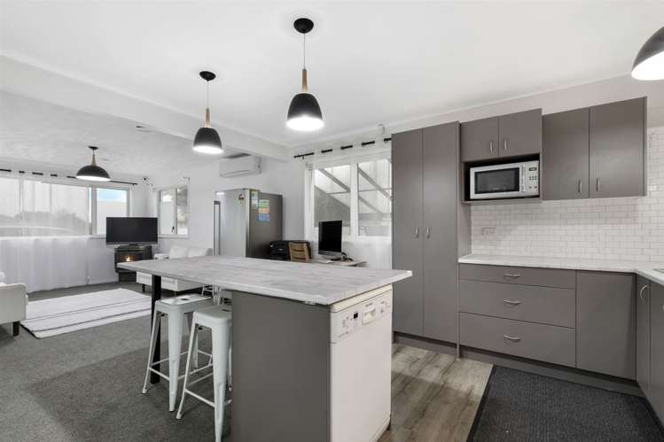 14 Harrow Place Manurewa_7