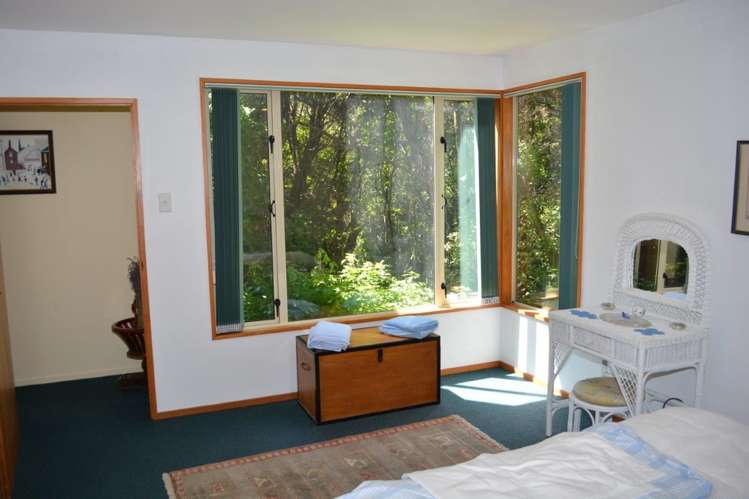 39 Aylmers Valley Road Akaroa_21