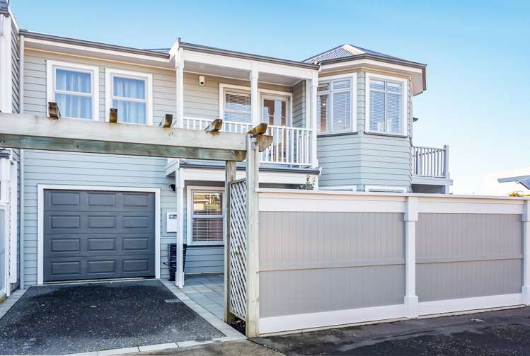 31 Tory Street Petone_18