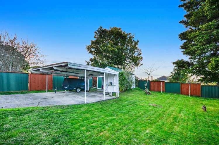 26 Eskdale Road Birkdale_14