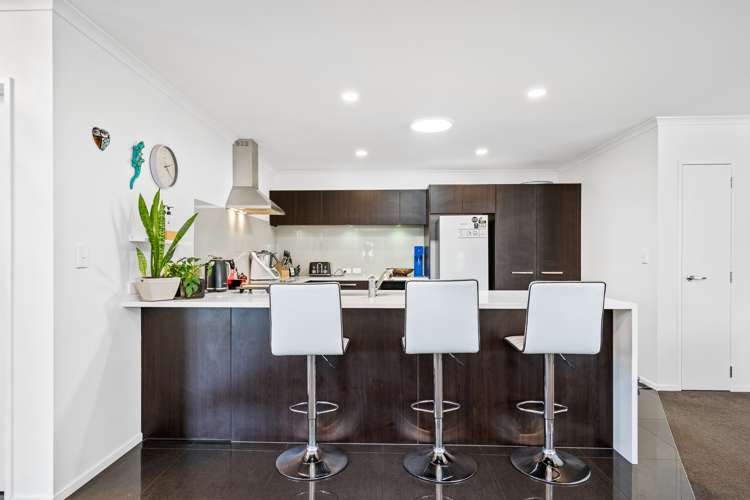 8 Stace Hopper Drive One Tree Point_28