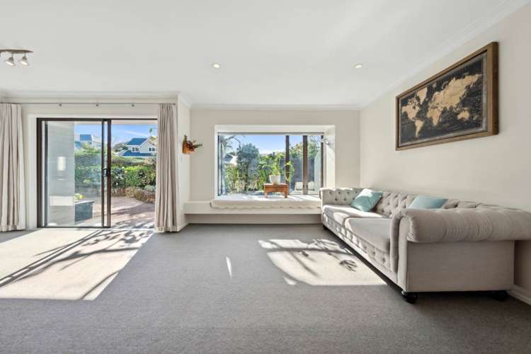 2A Heywood Crescent_5