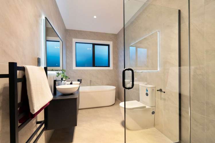 102 Tukutata Crescent Wainui_23