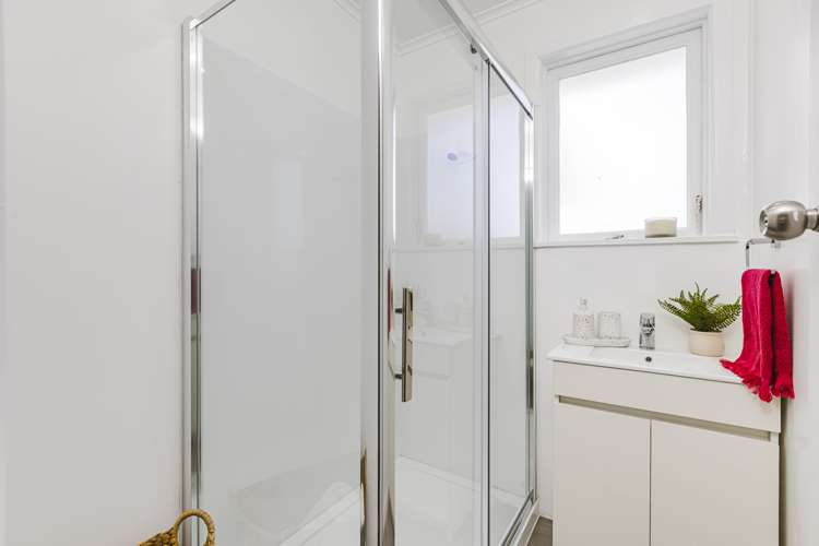 1/126 Tennessee Avenue Mangere East_4