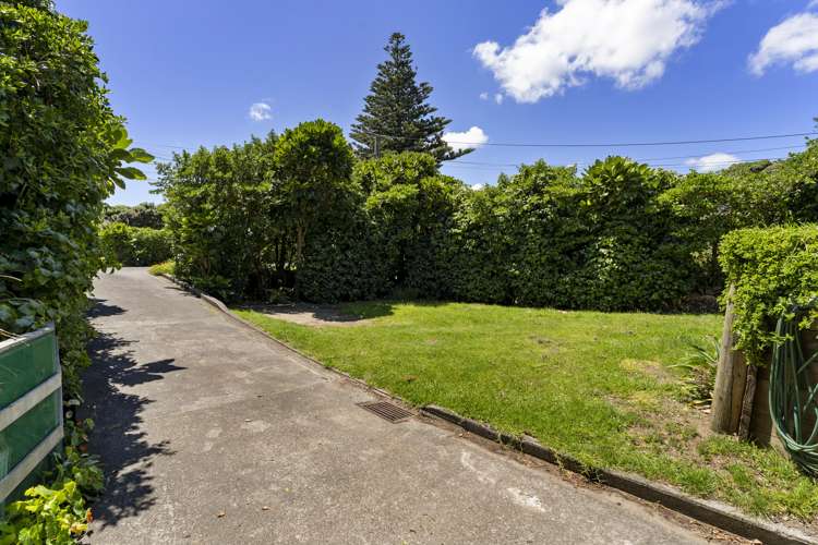 4 Tangahoe Street Paekakariki_15