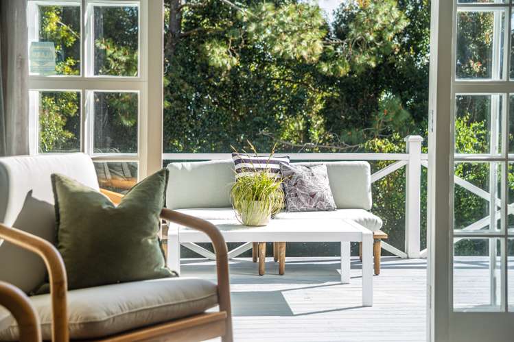 32 Aeroview Drive Beach Haven_13