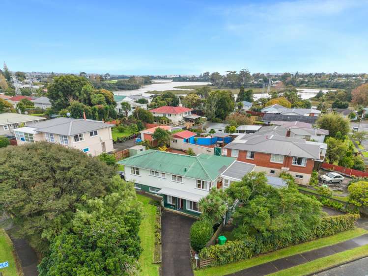 77 Nikau Street New Lynn_19