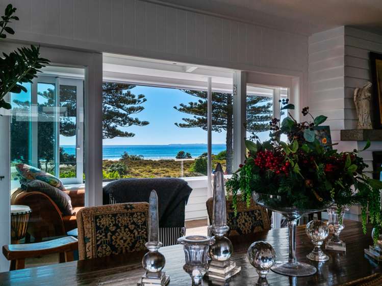 93 Marine Parade Mount Maunganui_9