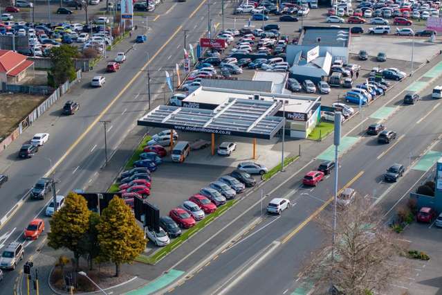 High profile corner – Ferry/Moorhouse junction