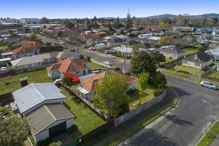 25 Anzac Road Gate Pa_2