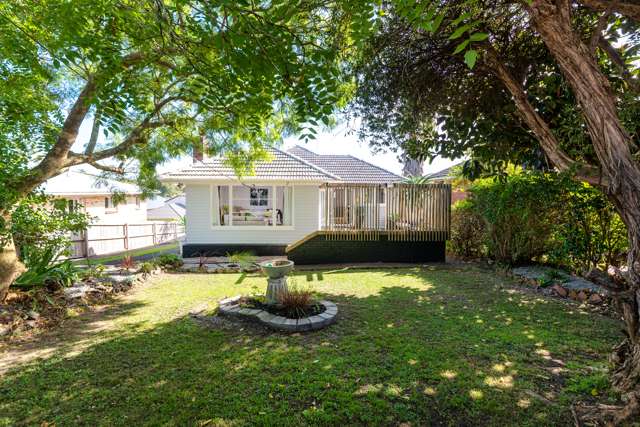 97 Hutchinson Avenue New Lynn_1