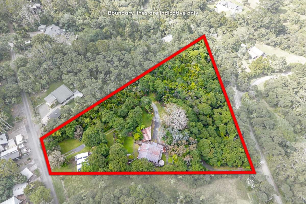 17 Matatea Road_4