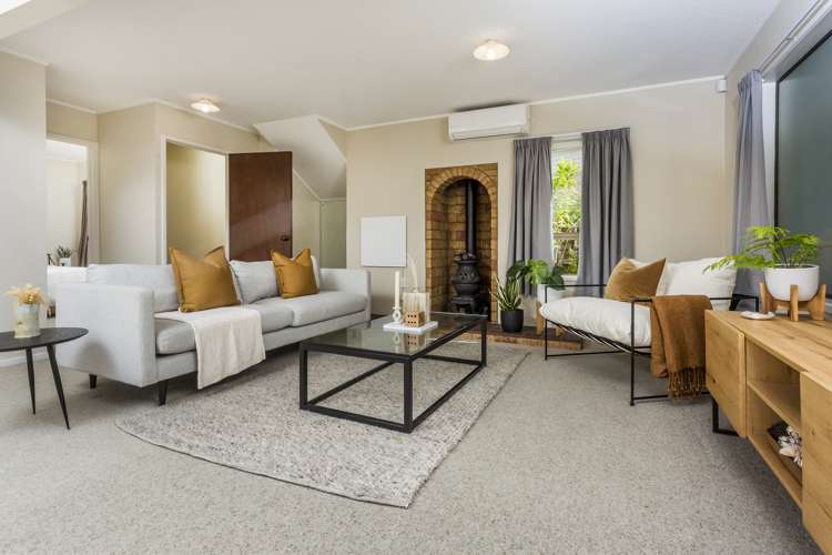 64 Eskdale Road Birkdale_14