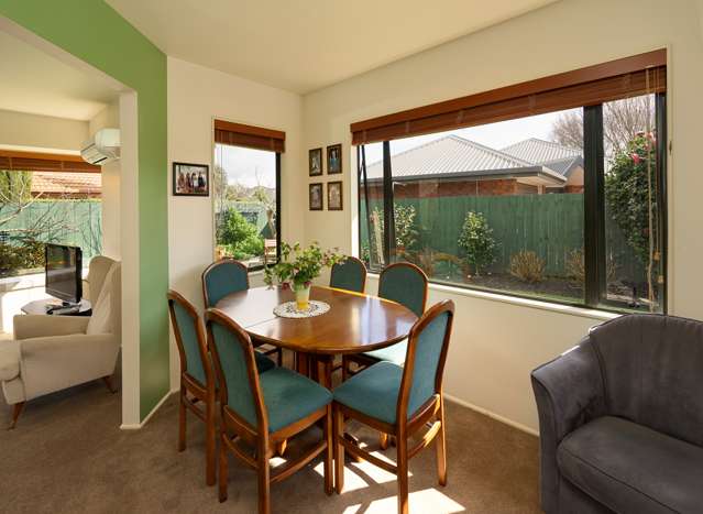 76 Kingsford Drive Stoke_2