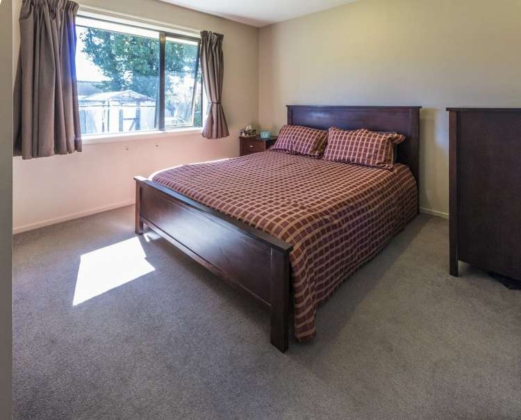 10 Hunt Place Albert Town_9