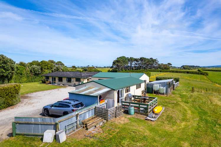 2062 South Road Otakeho_22