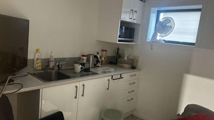 1B Sunley Street Westown_8