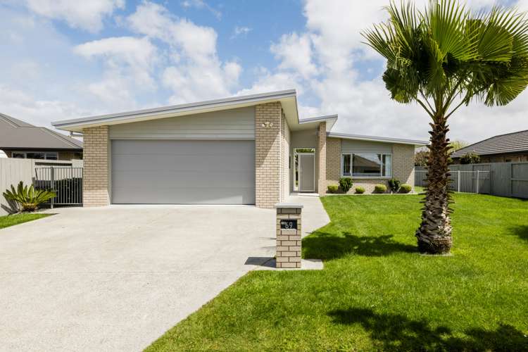69 Aquila Crescent Rototuna North_19