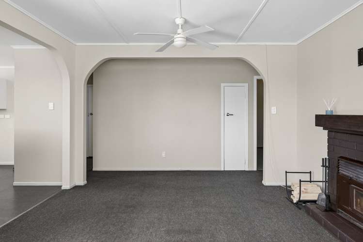 11 Matthews Road Tamarau_17