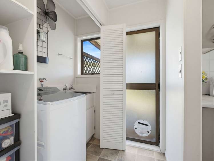 41 Barnard Road Fairy Springs_21