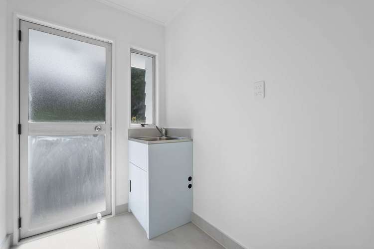 10 Tableau Place Totara Vale_15