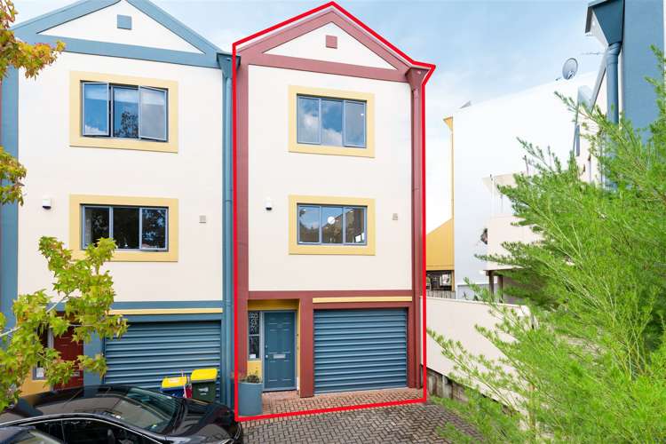 22/14 Ambrico Place New Lynn_0