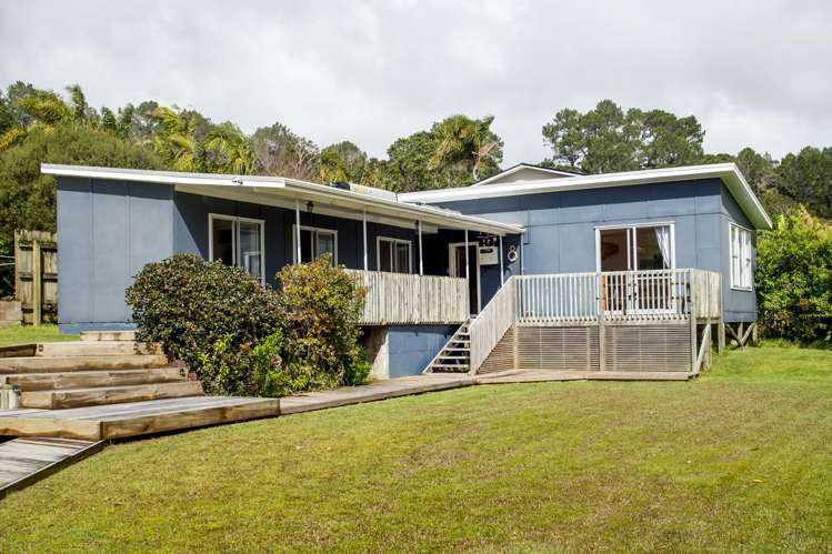 8 Braemar Avenue Coopers Beach_21