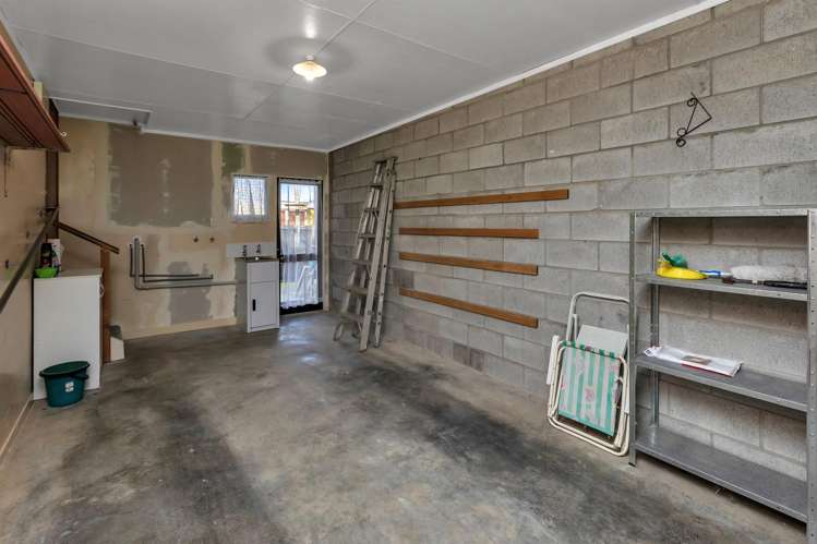 15 Selwyn Avenue Avenues_15