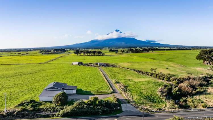 2288 Eltham Road Awatuna_1