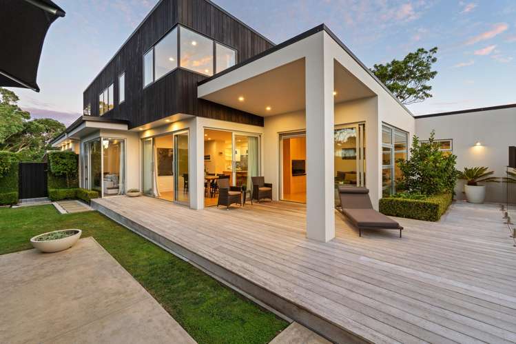 52 Walton Street Red Beach_4