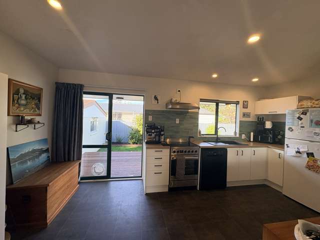 19A Kaplan Avenue Islington_2