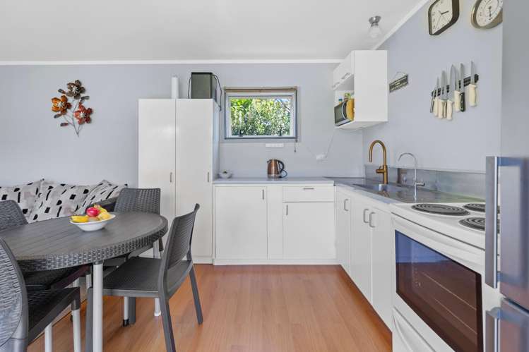 4 Costello Crescent Pukehina_2