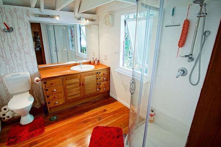 18 Brownie Road Laingholm_15