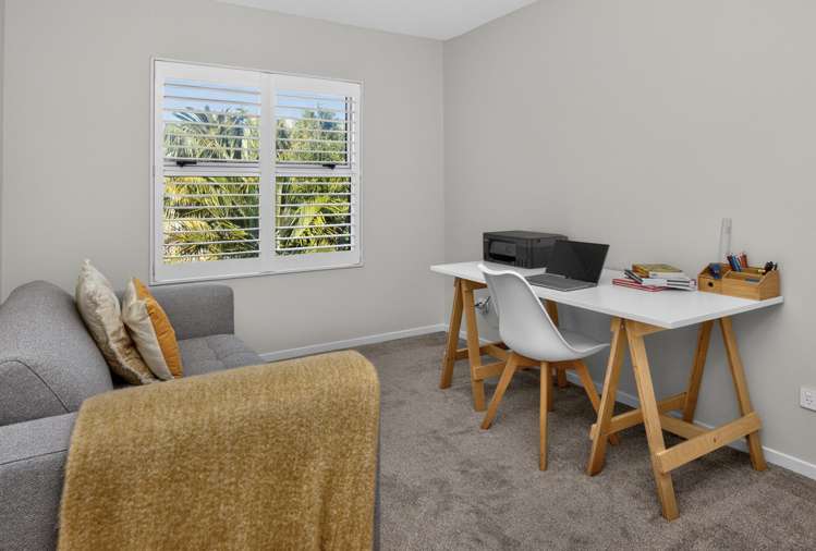 8C Jern Place Eastern Beach_29