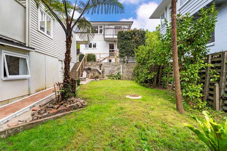 8 and 10 Allen Road Grey Lynn_12