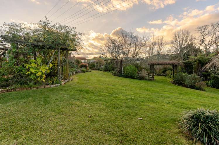 69 Foster Road Temple View_26