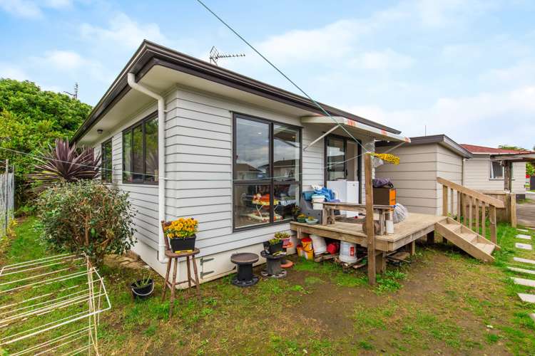 498 Roscommon Road Clendon Park_8